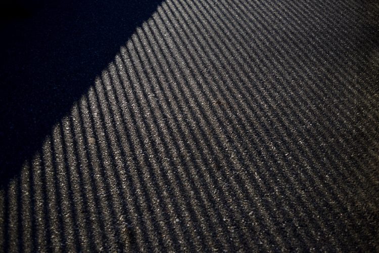 lineas-textura-negra lineas-textura-negra